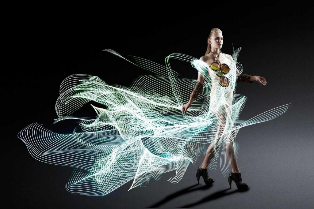 Через 200 лет в сфере одежды, моды и стиля будет царить атмосфера творчества, инноваций и равенства