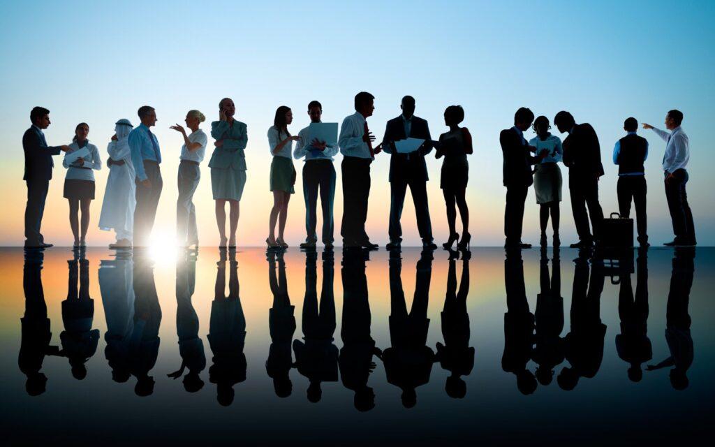 Через 100 лет в сфере творчества будет процветать невероятное разнообразие искусства, вдохновляющего, поразительного и инновационного