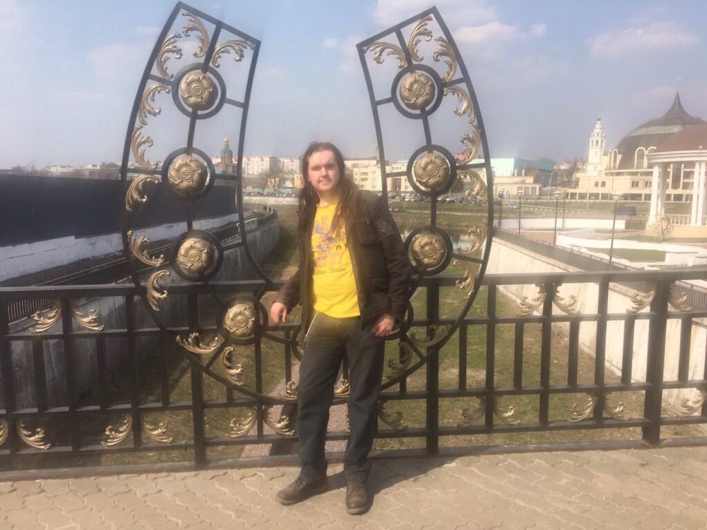 Андрей Бузлаев: «Фантастика не предсказывает будущее — она его программирует»